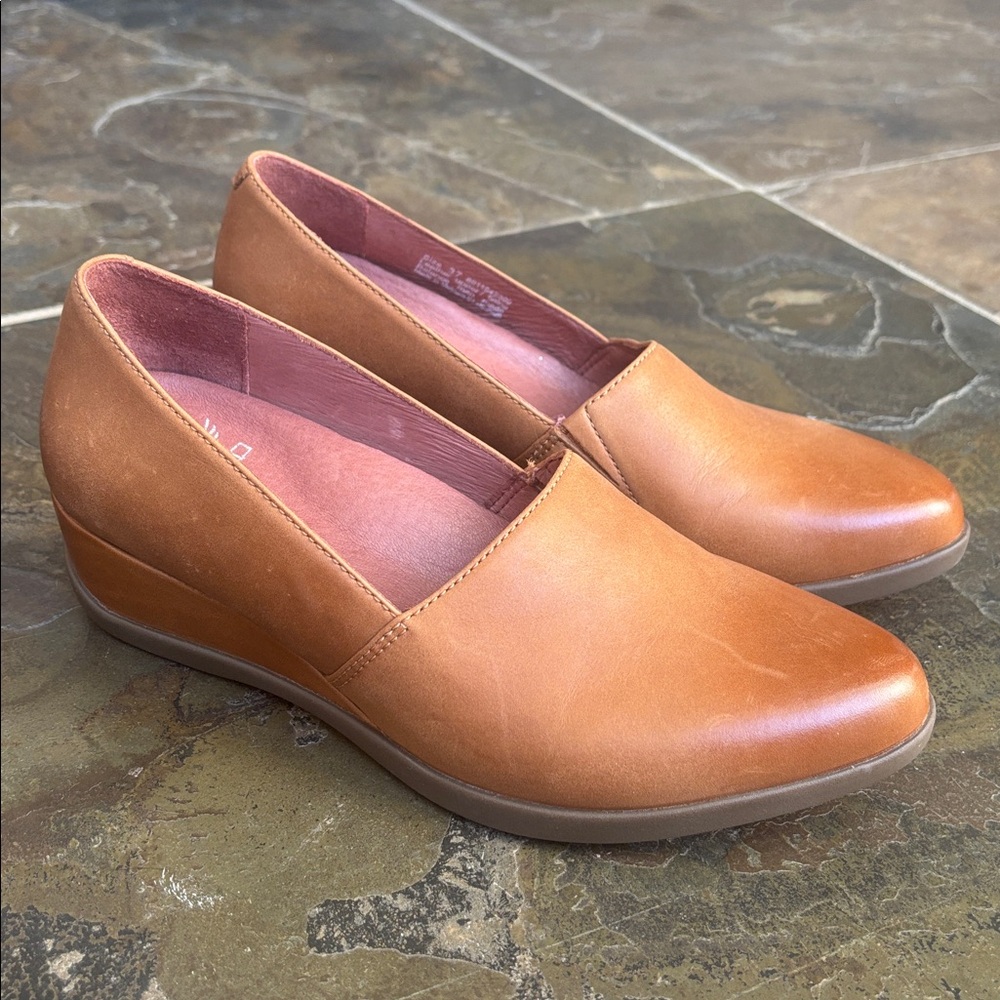 Dansko Shanda Wedge Size 37 - Picture 2 of 14